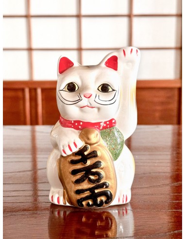 Chat Blanc Maneki Neko en céramique avec de longues moustaches basket pas cher