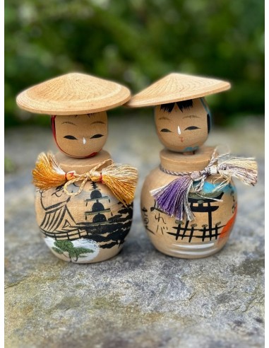 Couple de Poupées Kokeshi Vintage  | Pagode et Torii Les magasins à Paris et en Île-de-France