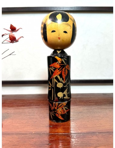 Kokeshi Créative Vintage de Takahashi Tatsuro | Laquée noire et Feuilles d'Erable Les magasins à Paris et en Île-de-France