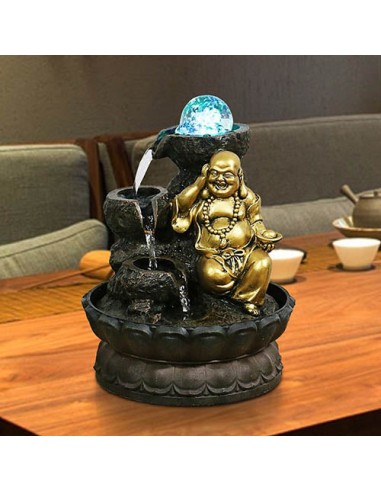 Fontaine avec le Bouddha Chinois Rieur brillant des détails fins